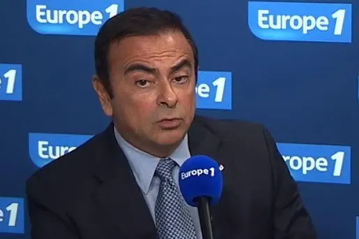 Carlos Ghosn a expliqué que la décision de Nissan de produire la nouvelle Micra à Flins allait conduire à des embauches.