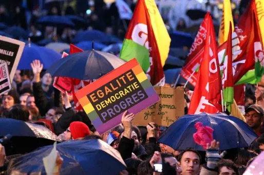 5.000 manifestants contre l'homophobie