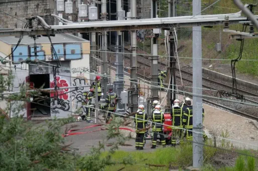 SNCF : un incendie sème la pagaille