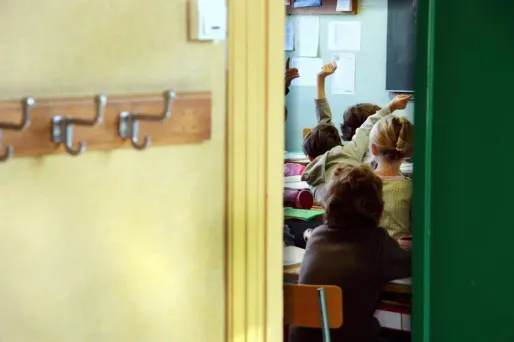 Une prof se suicide dans son école