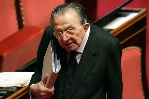 Italie : Giulio Andreotti est mort