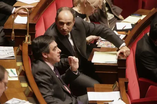 L’UMP prépare l’anniversaire de Hollande