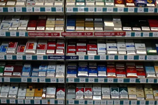 La hausse du prix du tabac retardée