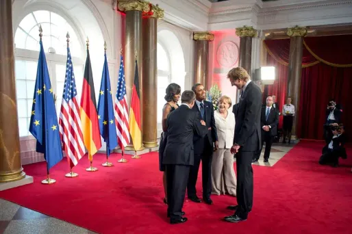 Nowitzki dîne avec Obama et Merkel