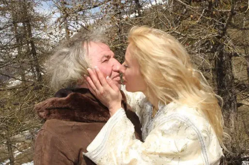 Marcel Amphoux, surnommé l'ermite des Alpes, avait décidé de déshériter son épouse quelques mois avant sa mort.