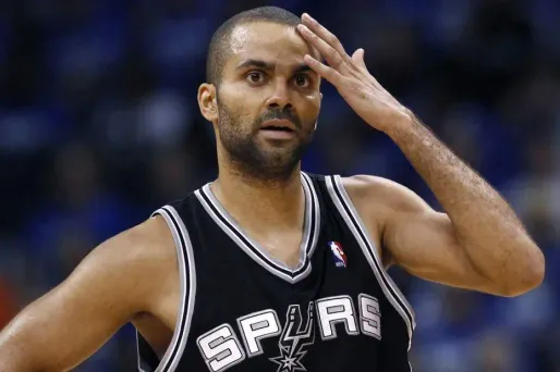 NBA : Miami rebondit en écrasant San Antonio