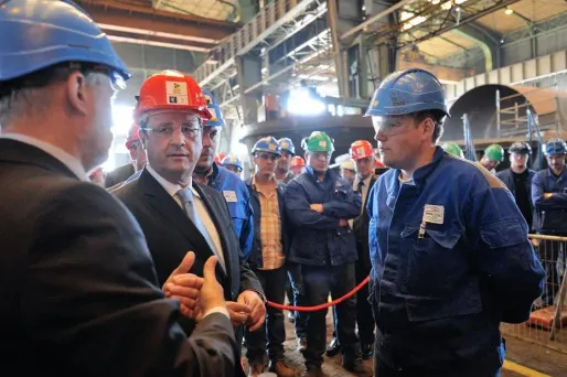 François Holllande a annoncé mardi, lors d'un déplacement à Dunkerque, que le nombre de formations aux emplois non pourvus s'élèverait à 100.000 en 2014.