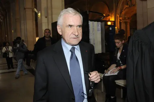 INFO E1 - Mort d'Yves Bertrand, ex-patron des RG