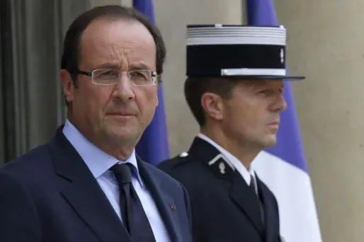 14 juillet : Hollande parlera depuis l'Elysée