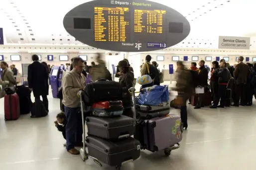 340 passagers bloqués 30h à Roissy