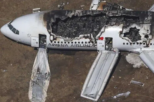 Deux adolescentes chinoises ont trouvé la mort dans l'accident et 182 personnes ont été blessées, plusieurs étant encore dans un état grave.