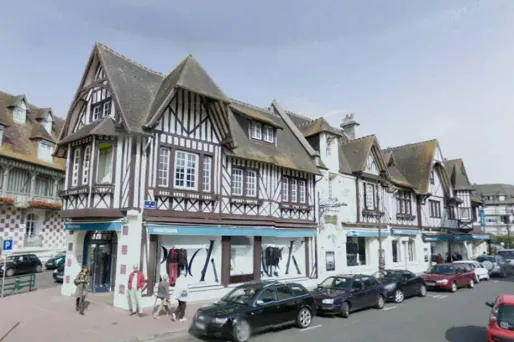 Un braquage au Printemps de Deauville