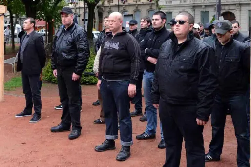 Valls dissout l'Œuvre française et les Jeunesses nationalistes