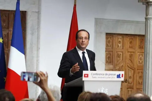 Conseil constitutionnel : Hollande répond à Sarkozy