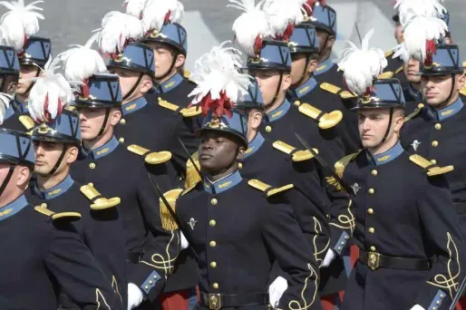 L'école militaire de Saint Cyr lors du défilé du 14 juillet 2011.