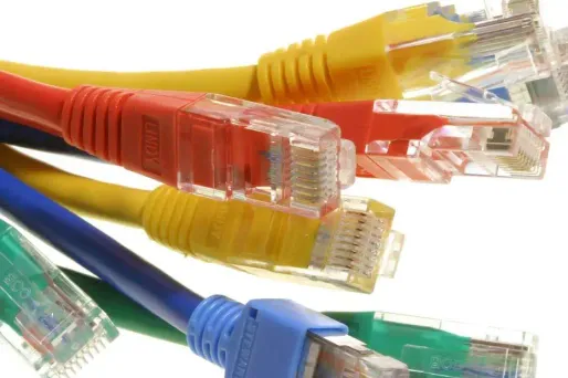 Les données des Français seraient également scrutées par tous les services de renseignements de l'Hexagone, selon Le Monde.