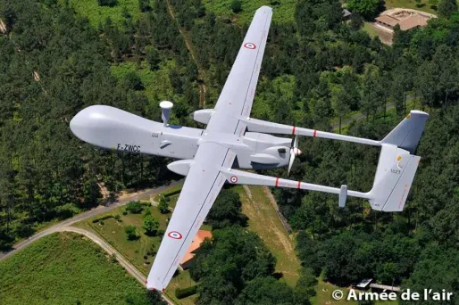 Les autorités de l'Etat américain de Floride envisagent d'utiliser des drones pour localiser les nids de moustiques dans l'archipel des Keys, ce qui serait une première dans la lutte contre ces insectes accusés de propager des maladies infectieuses.