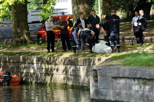 Une fillette de trois ans disparue depuis plusieurs jours a été retrouvée samedi dans les eaux de la Deûle par un éclusier, dans le Nord, selon les informations d'Europe1.