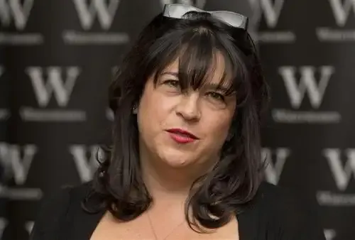 E.L. James prend la tête du classement Forbes des auteurs les mieux payés