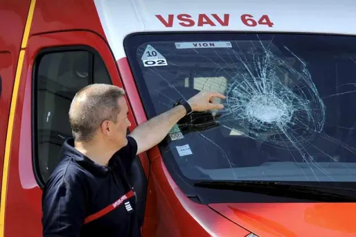 Pompiers agressés : "ça suffit"