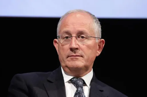 Un banquier pour diriger La Poste