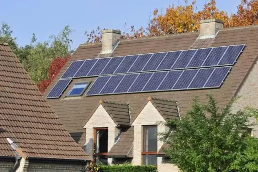 À la veille de la conférence environnementale, le Premier ministre Jean-Marc Ayrault doit présenter jeudi, à Arras, la mise en place du dispositif d'aide à la rénovation thermique