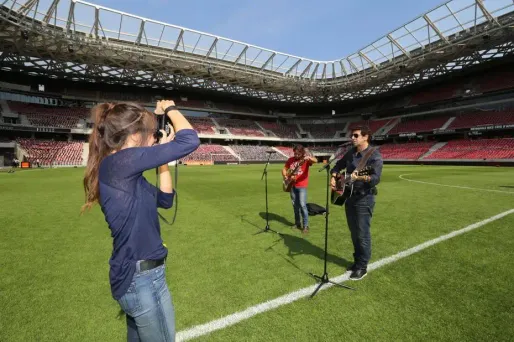 VIDÉO - Bruel, l’incroyable bronca à l'Allianz Riviera