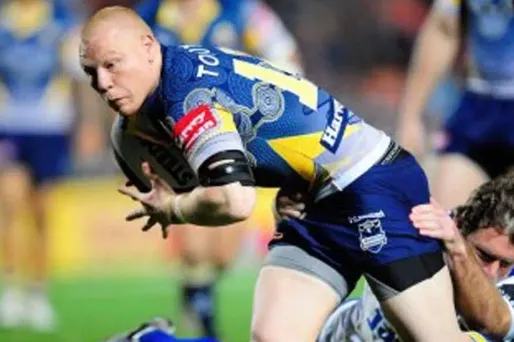 VIDÉO - Il mord le pénis d'un adversaire