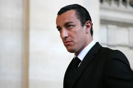 Karim Achoui en tournage… pour jouer son propre rôle