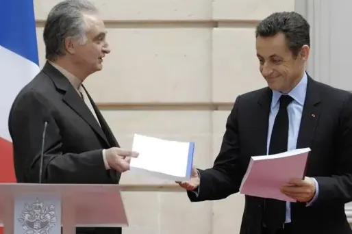 Croissance : Sarkozy rappelle Attali