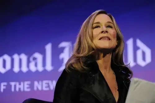 Apple recrute à nouveau dans le luxe, avec la patronne de Burberry