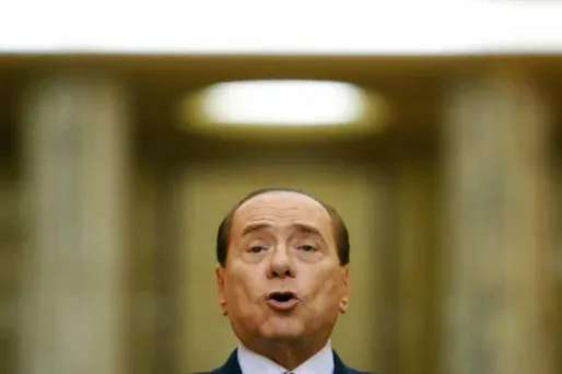 Italie : Berlusconi défié par son dauphin