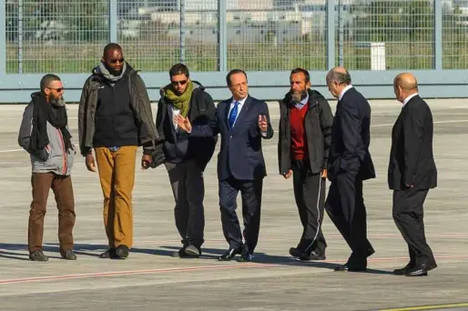 Otages : un "débriefing" bien rodé