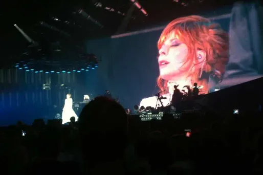 Mylène Farmer est en tournée jusque début décembre.
