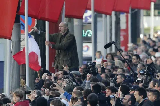 11-Novembre : qui a hué François Hollande ?
