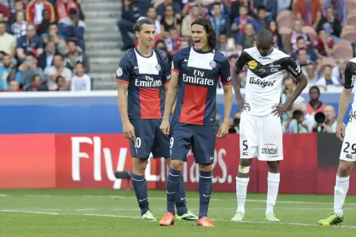 Les clubs de Ligue 1 réfléchissent à un report de leur "grève".