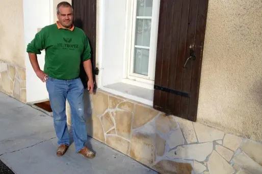 La maison d'un habitant de Layrac, dans le Lot-et-Garonne, a été victime de 13 accidents en trois ans.