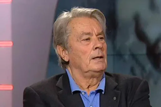 Alain Delon à son fils : "il ferait mieux de la fermer"