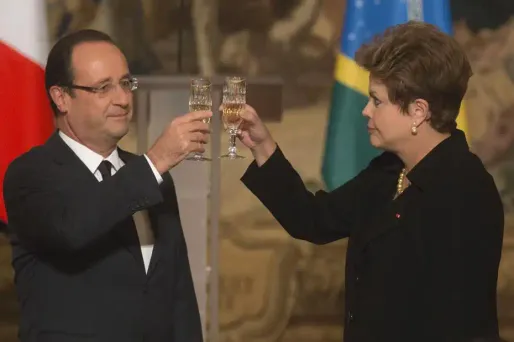 Hollande, VRP de la France au Brésil