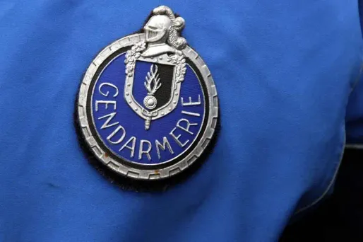 Ivre sur son tracteur en pleine nuit