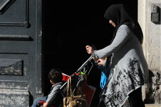 Les mères accompagnatrices pourront porter le voile, mais...