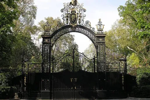 Elysée : le coup de colère d'un directeur de théâtre