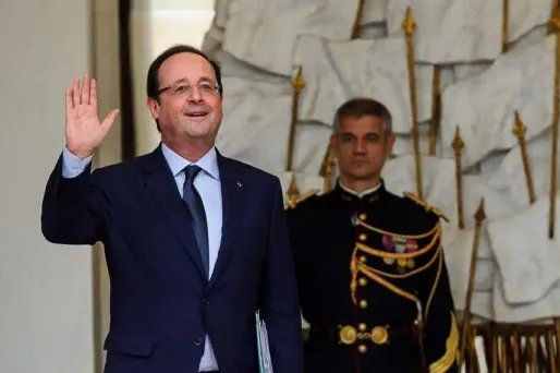 Hollande siffle le début des vacances