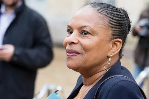 Taubira : "J'encaisse mais c'est violent"