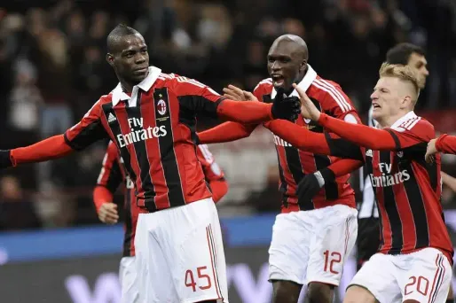 VIDÉO - Le penalty scandaleux pour Milan