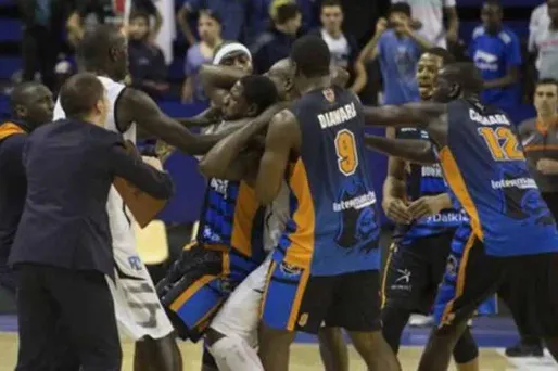 Bagarre en ProA : cinq joueurs suspendus