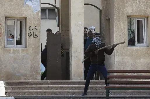 Egypte : un étudiant tué à l'université