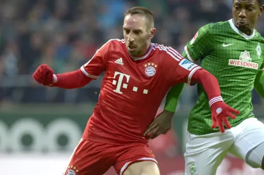 Ribéry figure dans les trois finalistes du Ballon d'Or, dont la désignation aura lieu le 13 janvier.