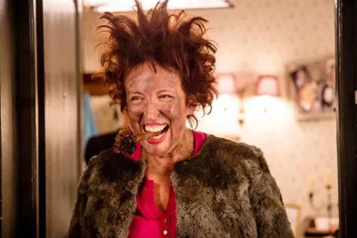 Roselyne Bachelot dans "Nos chers voisins" sur TF1.