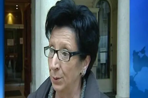 Une élue PS passée à l'extrême-droite : "il y a du bien à prendre de partout"